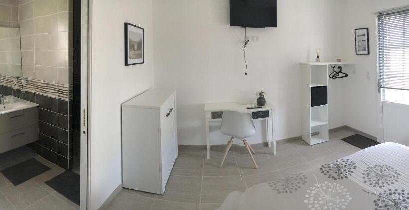 مبيت وإفطار La Rose Des Vents