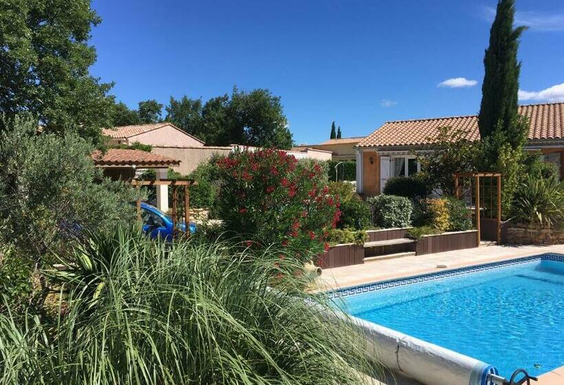 Bed and Breakfast Les Chênes Chez Jo Et Aimé