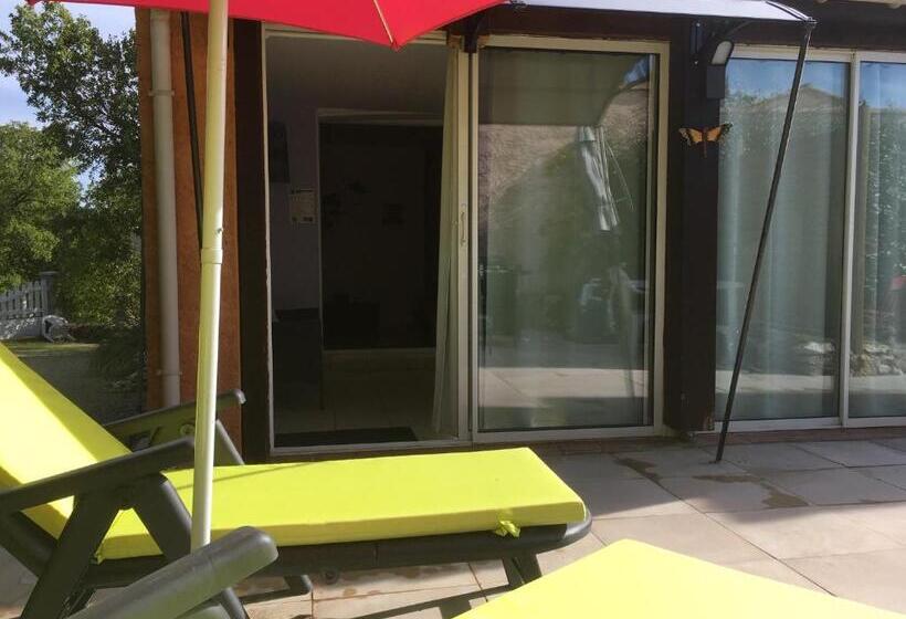 Bed and Breakfast Les Chênes Chez Jo Et Aimé