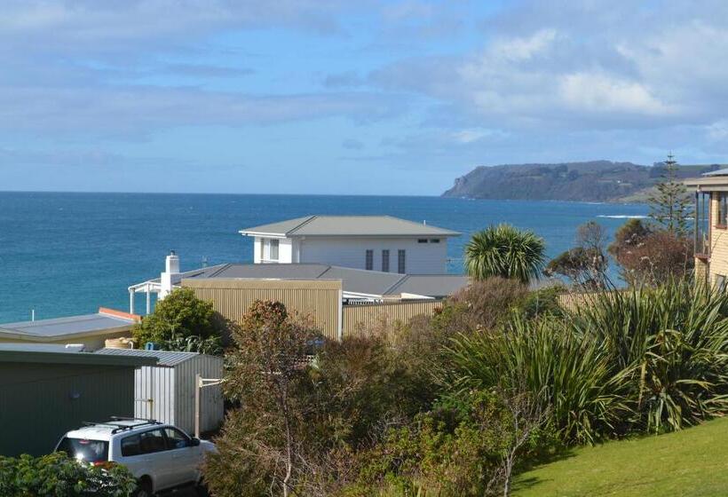 تختخواب و صبحانه Seascape Beach House