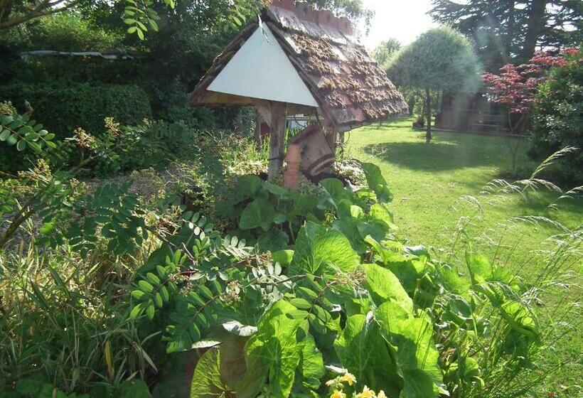 Bed and Breakfast Dove House