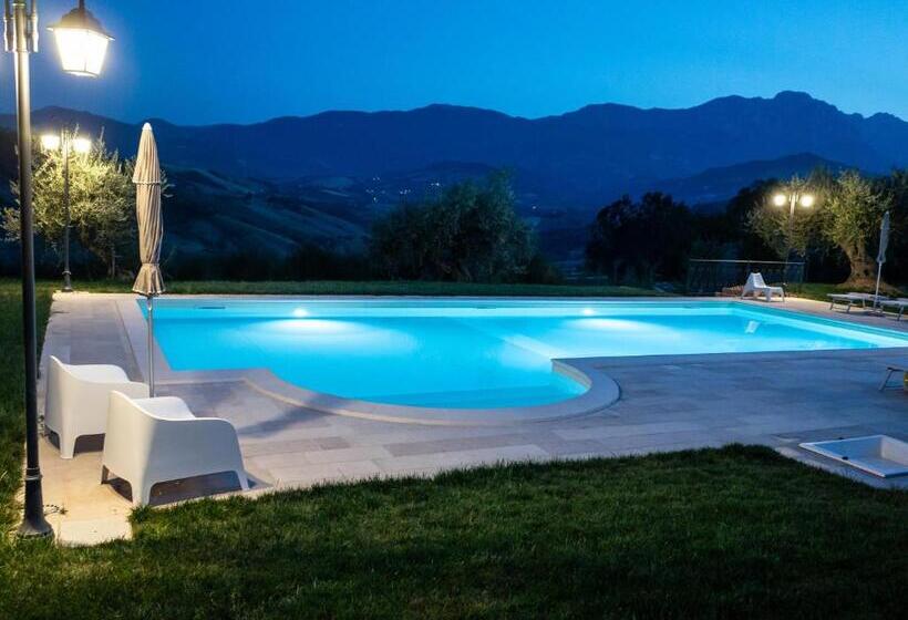 호텔 Agriturismo Borgo Del Ginepro