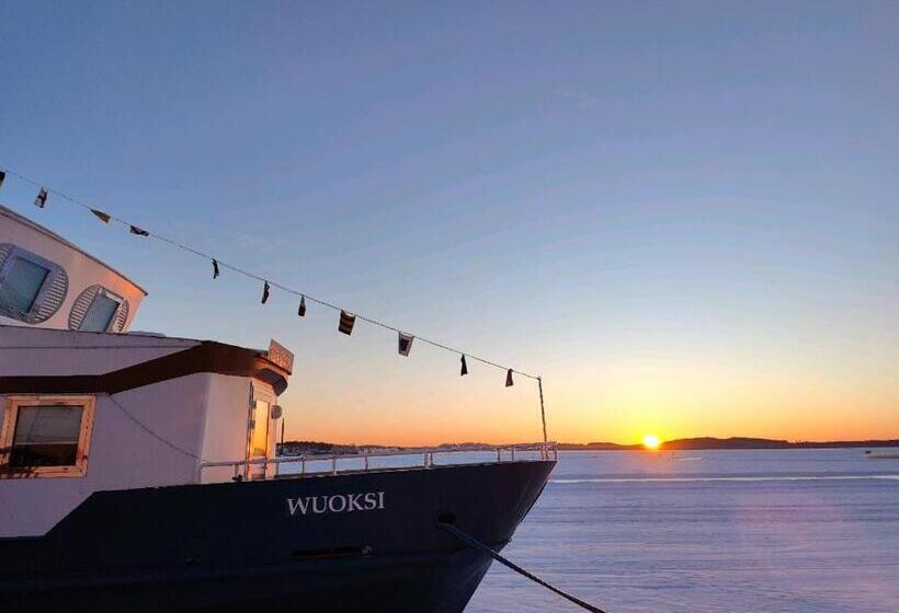 ホテル Lilaiva Wuoksi