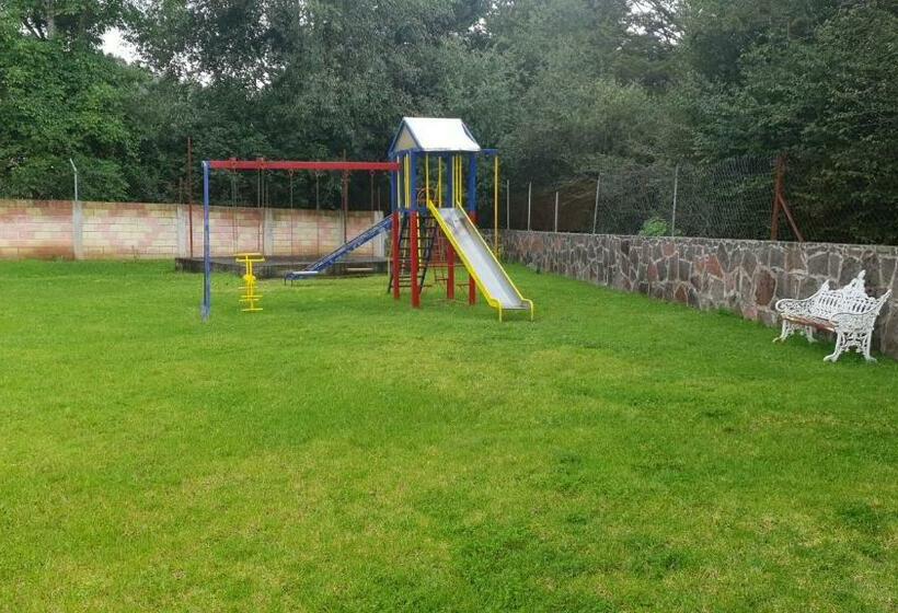 בית מלון כפרי Rio Estigia Inn