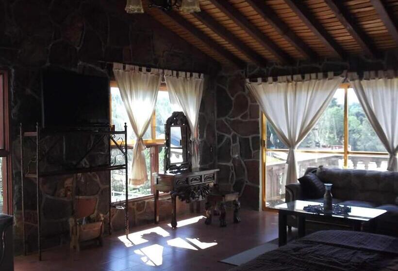 בית מלון כפרי Rio Estigia Inn