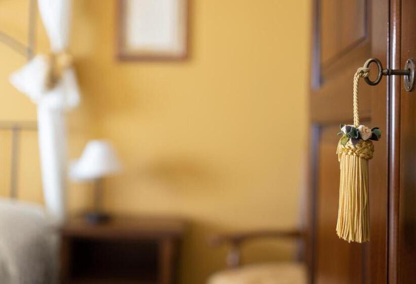 پانسیون Al Borgo Rooms