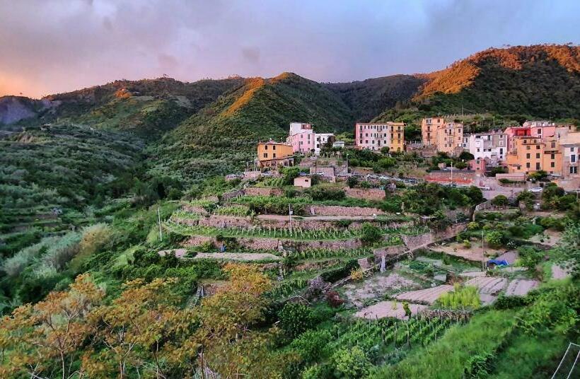 پانسیون Arbanella