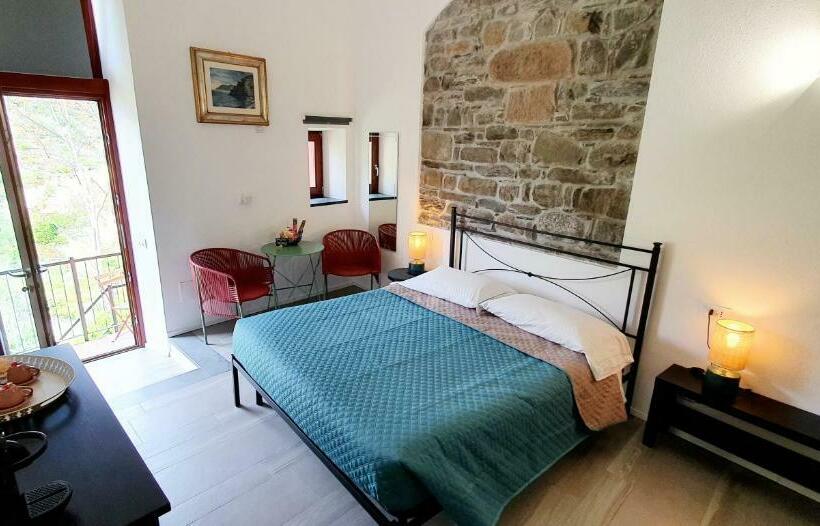 پانسیون Arbanella