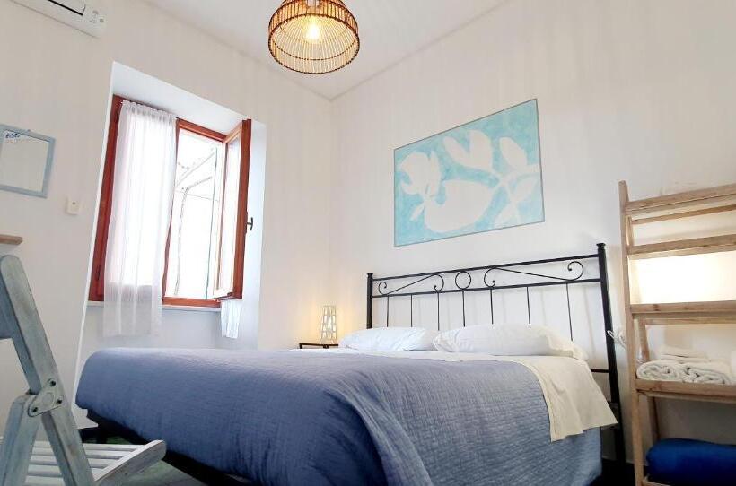 پانسیون Arbanella