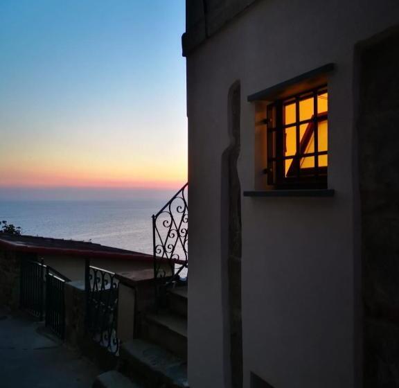 پانسیون Arbanella