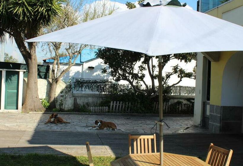 بنسيون Casa De Alojamento Local  Queluz De Baixo