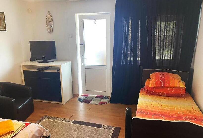 Пансион Casa La Angela