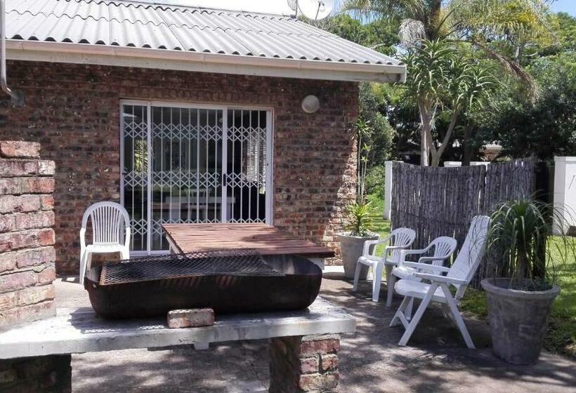 펜션 Dollery House