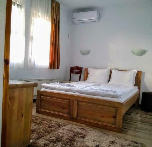 펜션 Guesthouse White Margarit