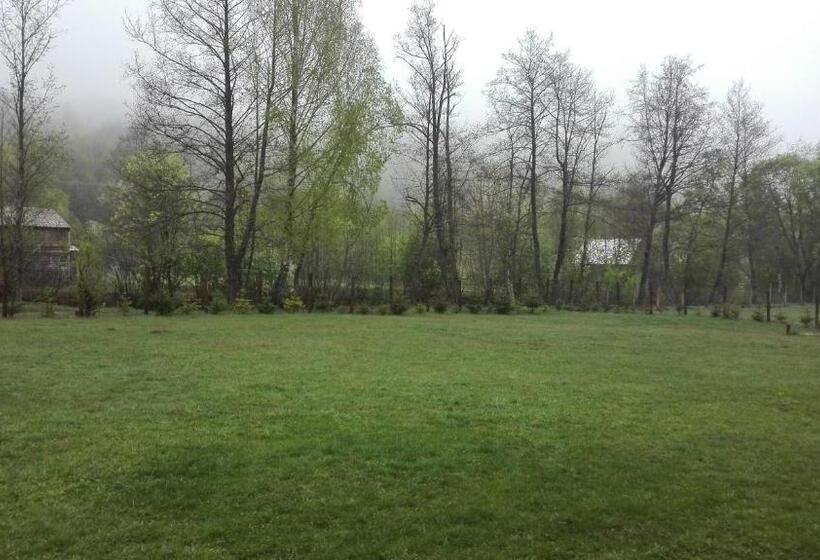 ペンション Katalin Kulcsosház