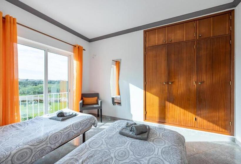 פנסיון Local Guesthouse