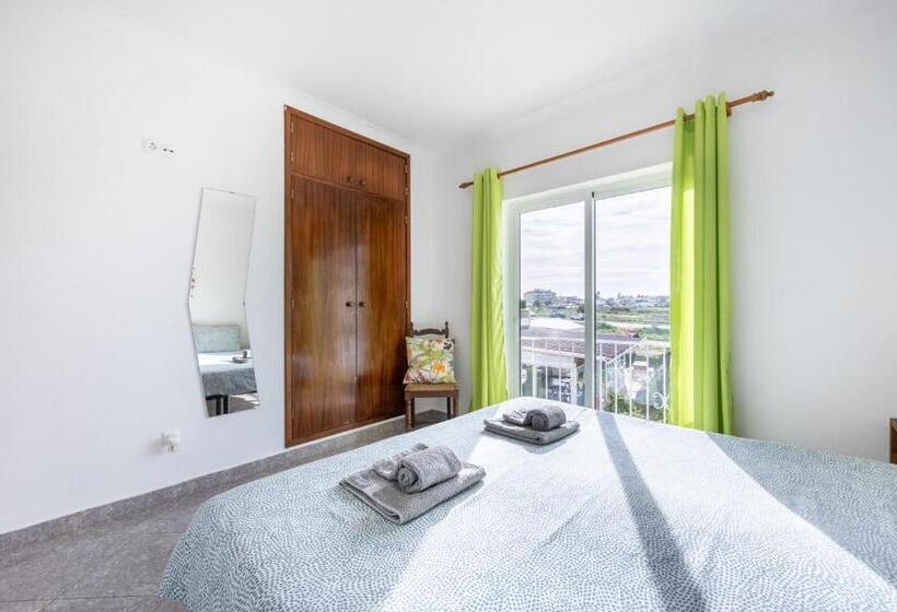 פנסיון Local Guesthouse