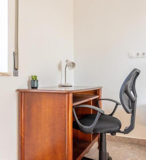 פנסיון Local Guesthouse