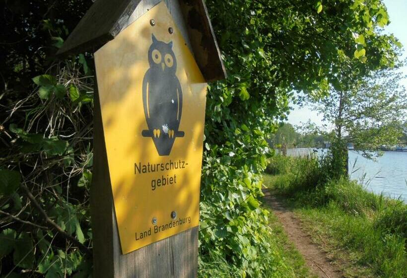 Пансион Neues Vaterland