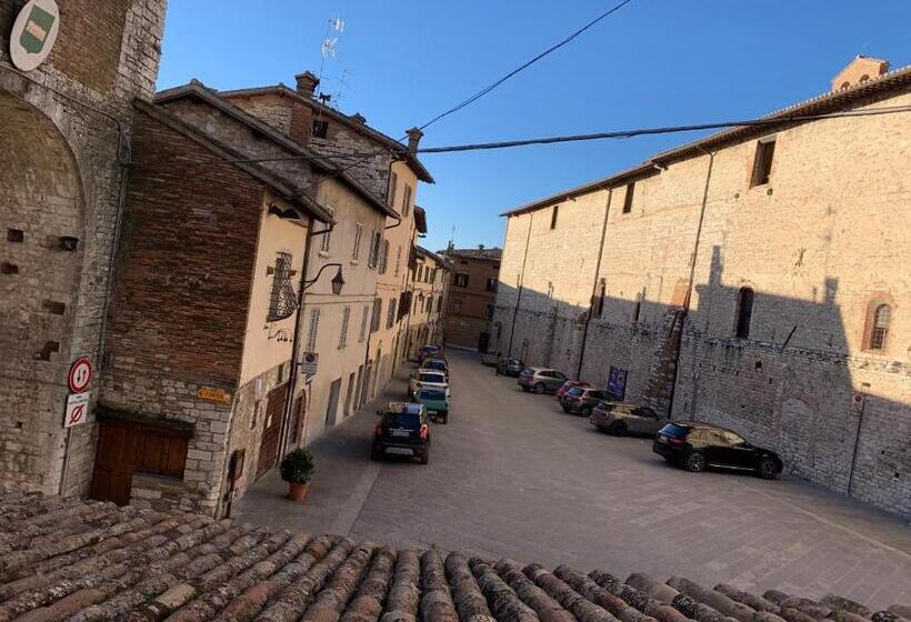 پانسیون Residenza Via Dante