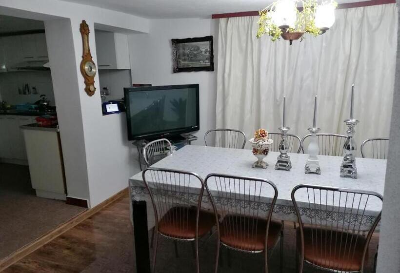 펜션 Vila Perla Govorei