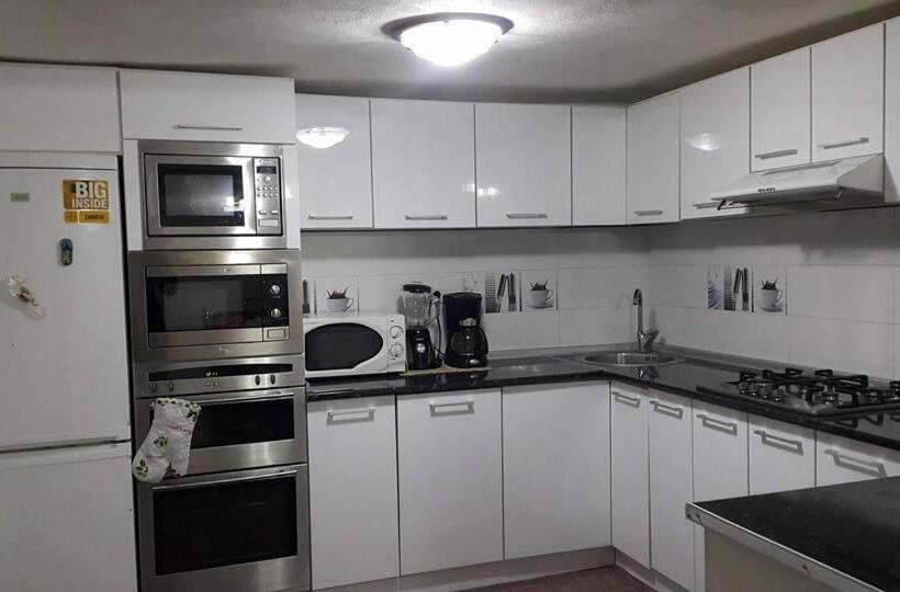 펜션 Vila Perla Govorei