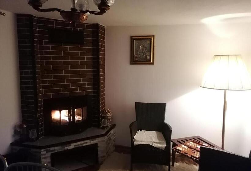 펜션 Vila Perla Govorei