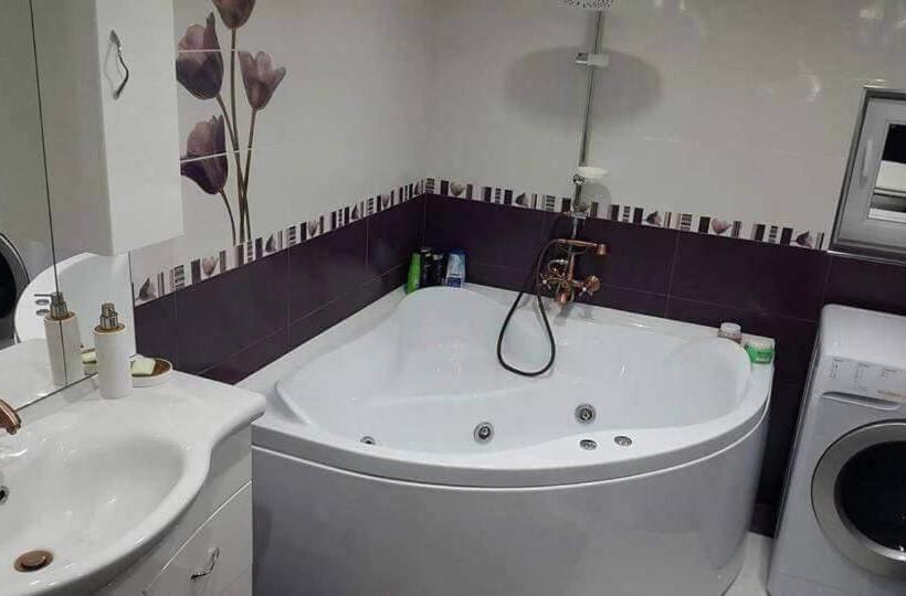 펜션 Vila Perla Govorei