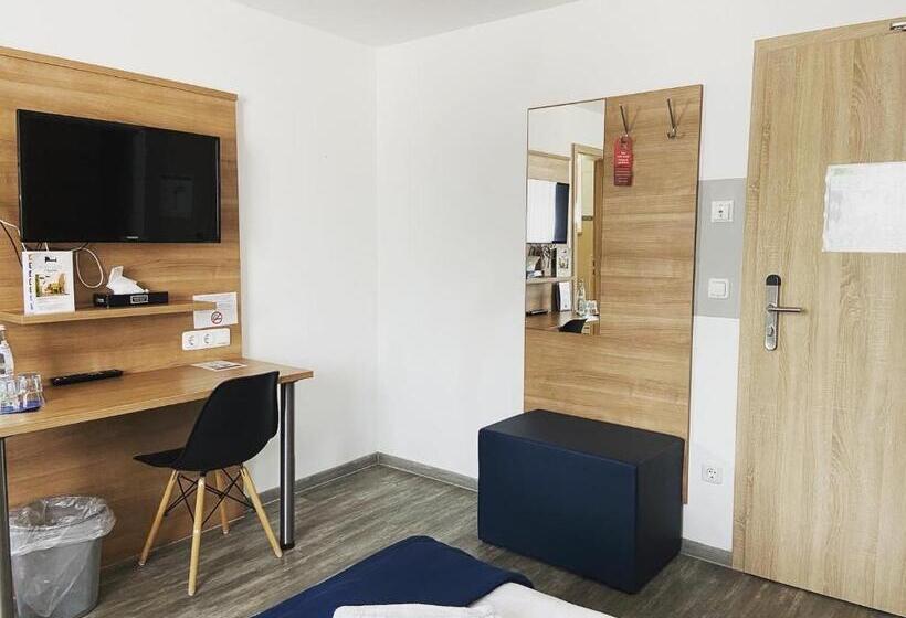 Sunny Hotel Straubing