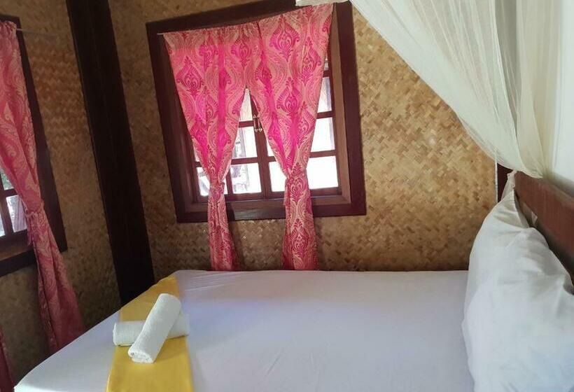 هاستل Eashanti’s Place