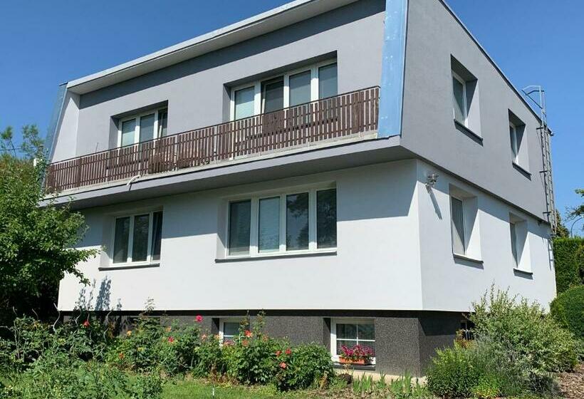 旅馆 Pension Milada