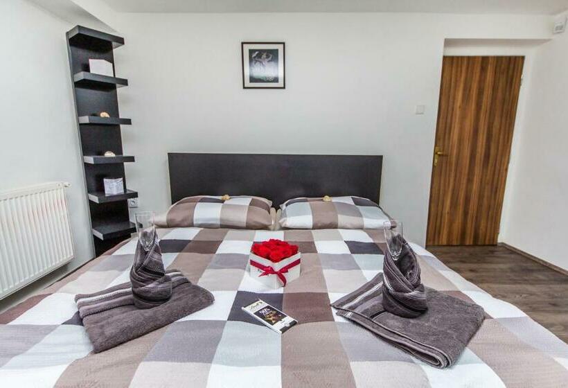 旅馆 Pension Milada