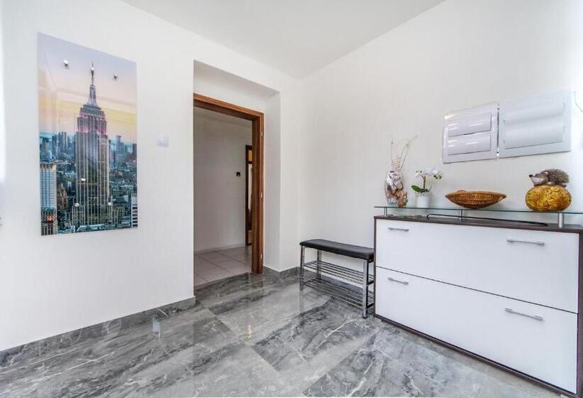 旅馆 Pension Milada