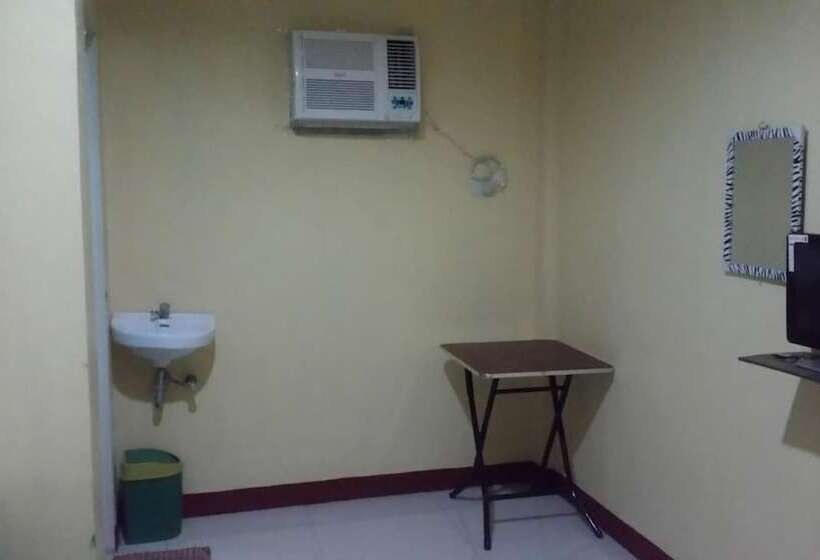 Rms Travellers Inn   Hostel