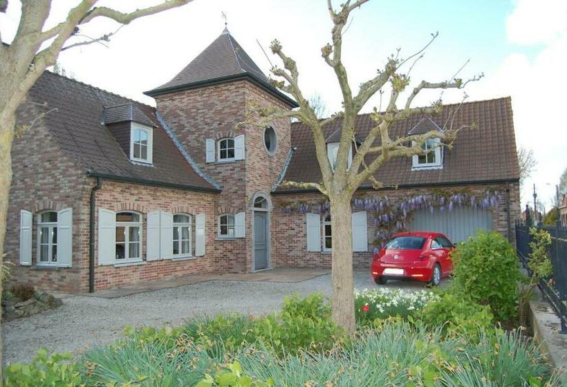 ベッドアンドブレックファースト A L Ombre Du Frêne