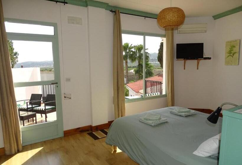 مبيت وإفطار Casa Alestelou