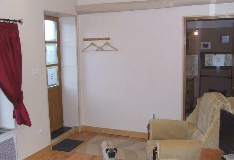 مبيت وإفطار Chez Helen