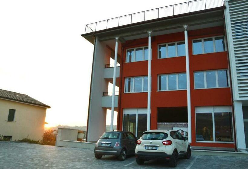 ベッドアンドブレックファースト Il Sorriso