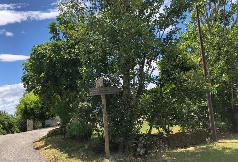 مبيت وإفطار La Ferme Buissonnière