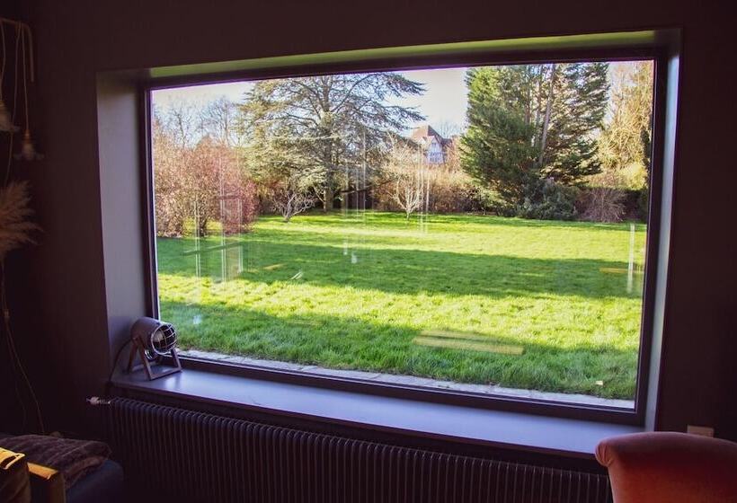 مبيت وإفطار Les Jardins De Beaumont