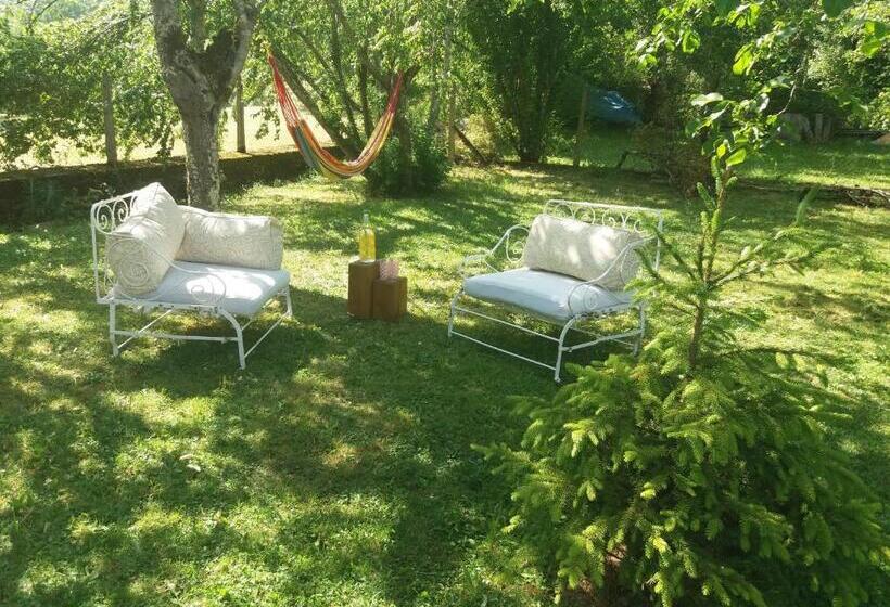 Bed and Breakfast Les Trois Prunelles