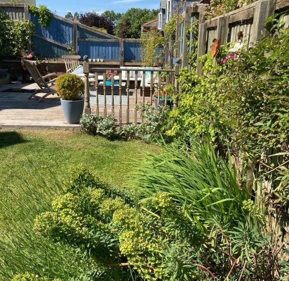 مبيت وإفطار No 12