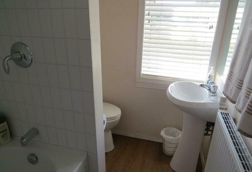 Burns Lake Bed And Breakfast