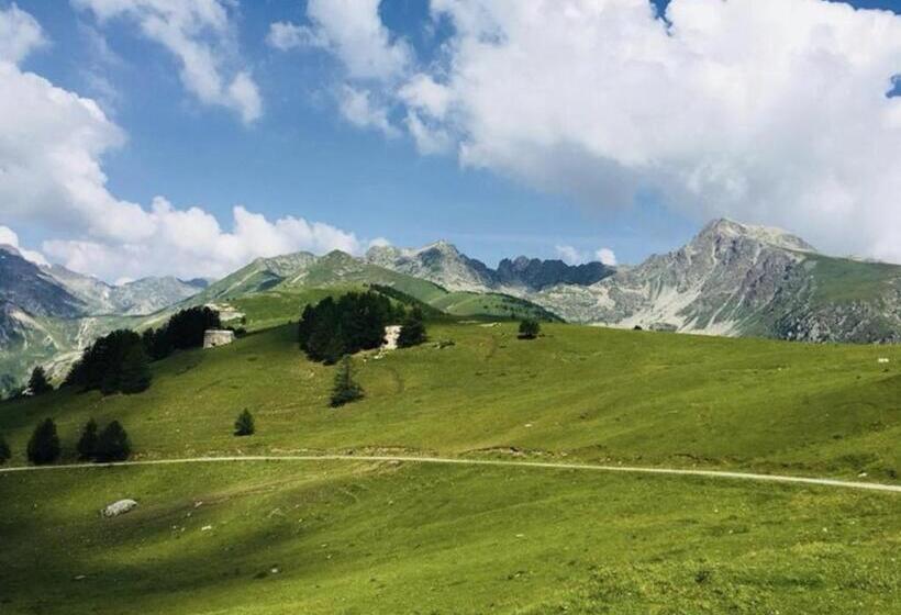 Chalet Morel 1586 Hotel & Spa