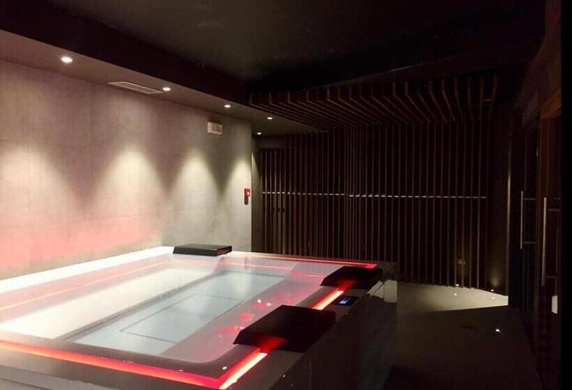 Chalet Morel 1586 Hotel & Spa