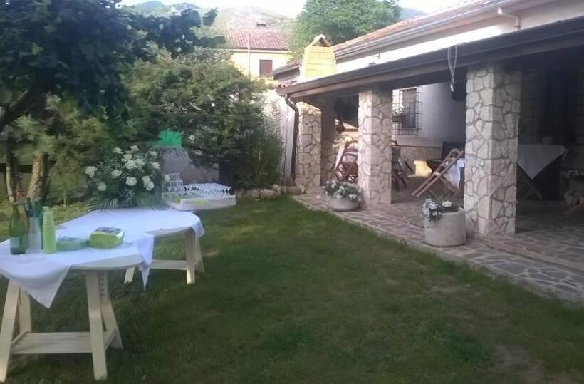 فندق Agriturismo Tre Santi