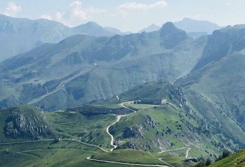 Chalet Morel 1586 Hotel & Spa