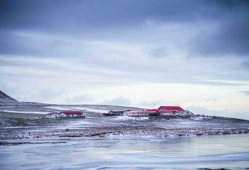 هتل Eiði Farmhouse