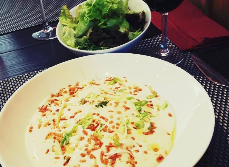 فندق Le Lion D Or