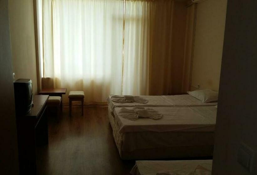 בית מלון כפרי Seasons 2